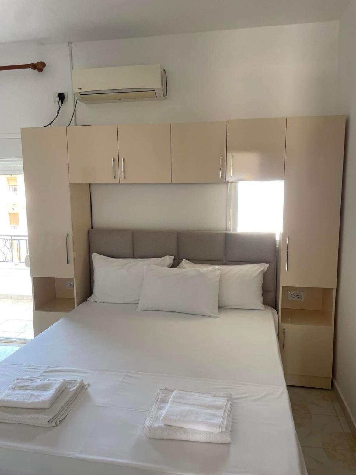 אוריקום Apartments Rudi מראה חיצוני תמונה