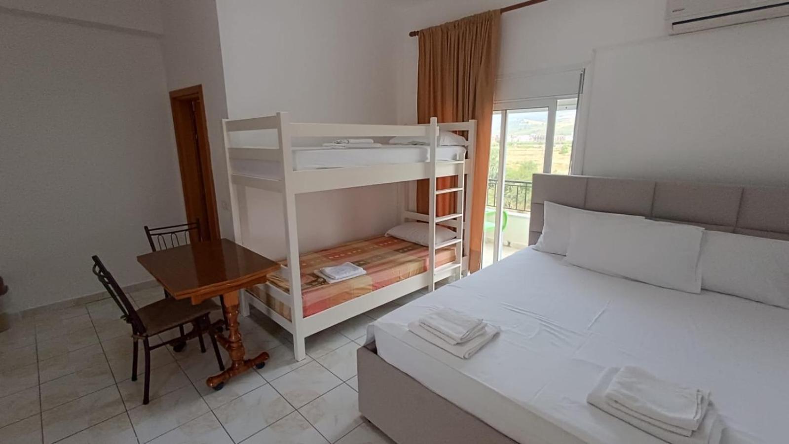 אוריקום Apartments Rudi מראה חיצוני תמונה
